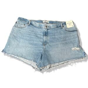 Abercombie and Fitch women's curve love high rise the 4 inch mom short new 20